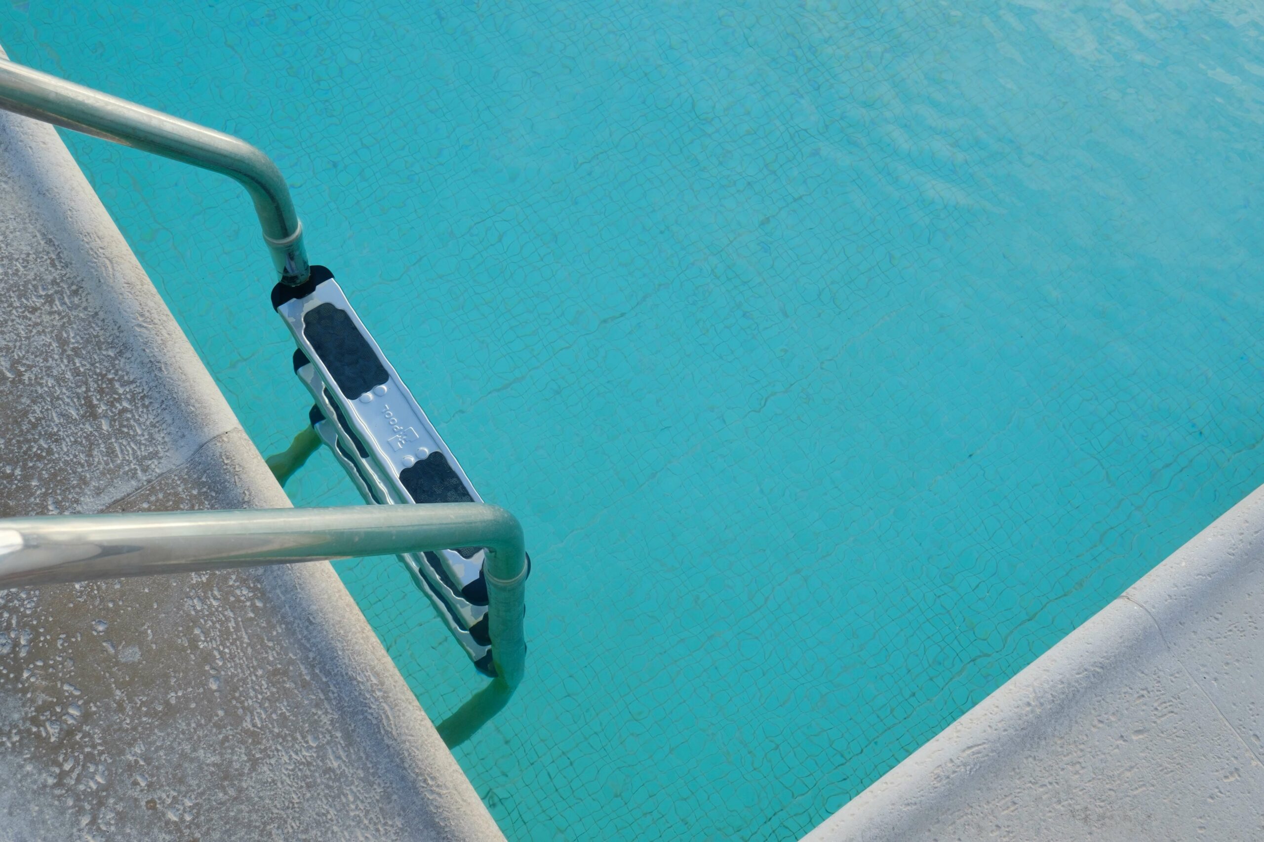 Rénovation de piscine en béton