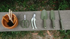 Outils pour jardiner